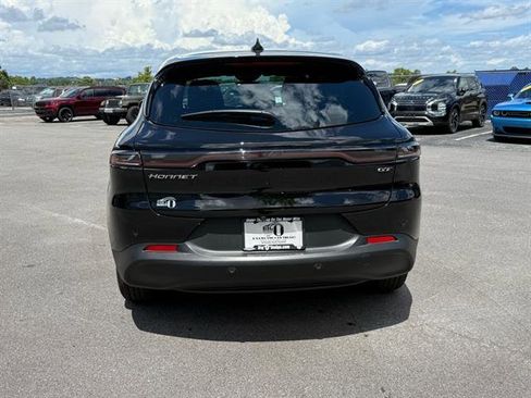 Certified 2025 Dodge Hornet GT w/ Cold Weather Group image 4