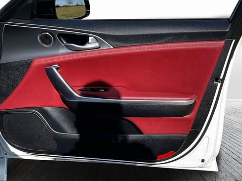 Certified 2021 Kia Stinger GT image 19