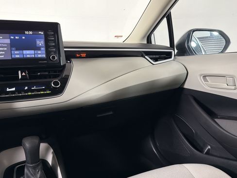 Used 2022 Toyota Corolla L FWD image 26
