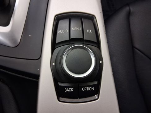 Used 2015 BMW 320i Sedan image 31