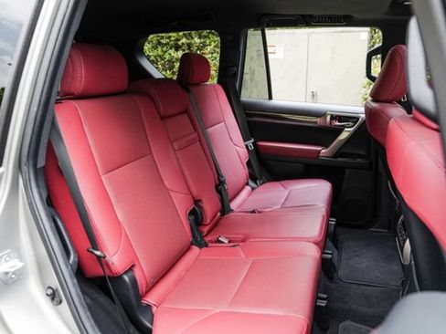 Used 2021 Lexus GX 460 Premium w/ Premium Package AWD/4WD image 43