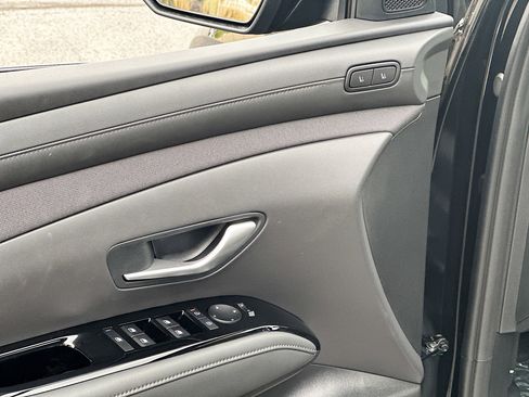 New 2026 Hyundai Tucson Limited image 8