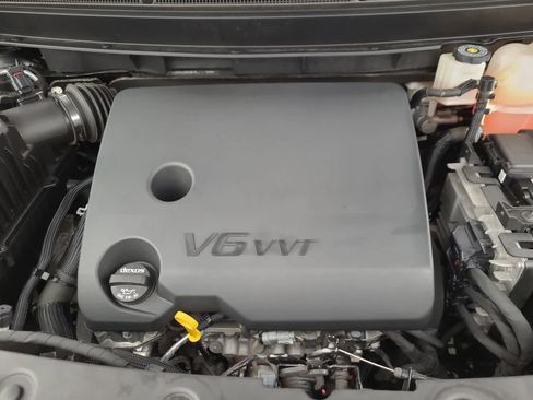 Used 2024 Buick Enclave Premium image 17