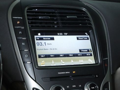 Used 2016 Lincoln MKX Reserve w/ Climate Package AWD/4WD image 26