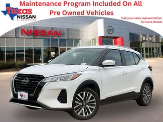 Used 2024 Nissan Kicks SV video 1