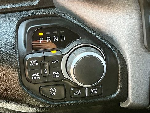 Used 2024 RAM 1500 Big Horn image 16