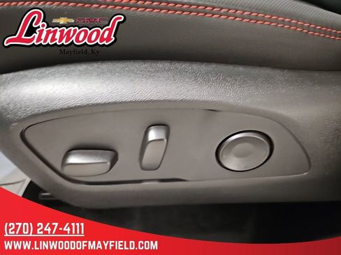 New 2026 Chevrolet Traverse RS image 22