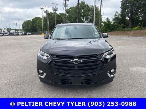 Used 2019 Chevrolet Traverse Premier w/ LPO, Blackout Package image 2