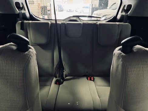 Used 2024 Subaru Ascent Premium w/ Convenience Package image 20