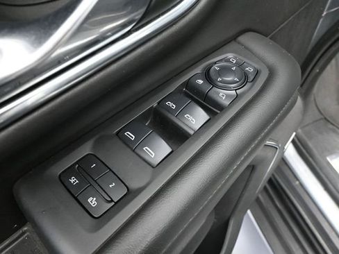 Used 2024 Chevrolet Tahoe LT w/ Luxury Package image 23