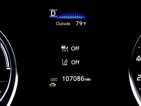 Used 2018 Toyota Camry LE FWD image 20