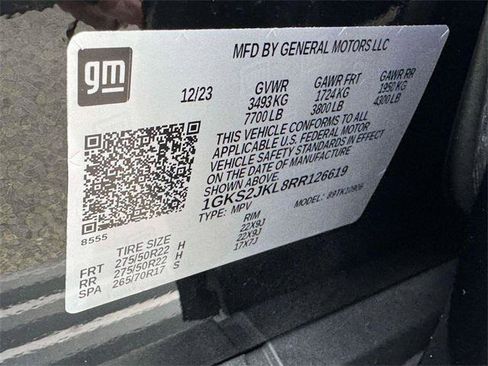 Used 2024 GMC Yukon XL Denali image 16