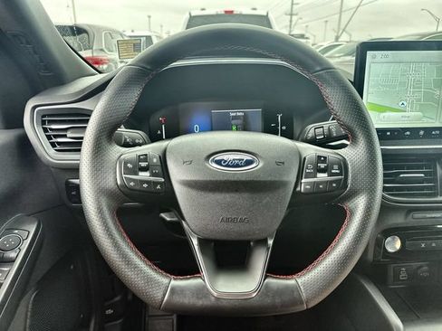 Used 2025 Ford Escape ST-Line w/ Tech Pack #1 AWD/4WD image 14