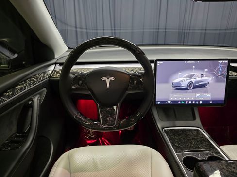 Used 2023 Tesla Model Y Performance AWD/4WD image 23