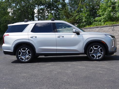 Used 2024 Hyundai Palisade SEL w/ Premium Package AWD/4WD image 10