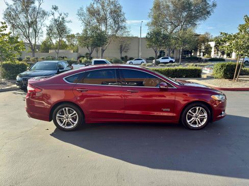 Used 2015 Ford Fusion Energi Titanium w/ Driver Assist Package FWD image 7