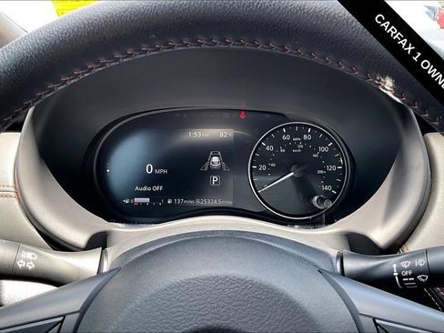 Used 2023 Nissan Kicks SR w/ SR Premium Package FWD image 15