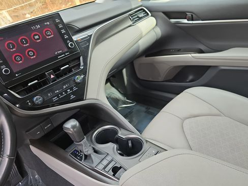 Used 2024 Toyota Camry XSE image 24