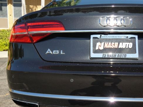 Used 2015 Audi A8 L 4.0T image 11