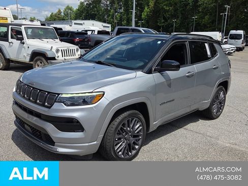 Used 2022 Jeep Compass High Altitude AWD/4WD image 4