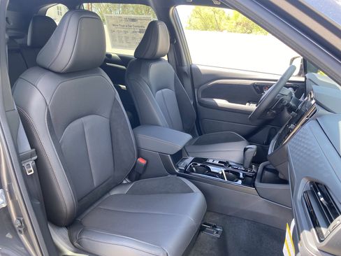 New 2026 Subaru Crosstrek 2.5i AWD/4WD image 21