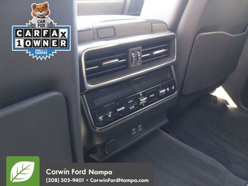 Used 2024 Lexus LX 600 4WD w/ Luxury Package image 27