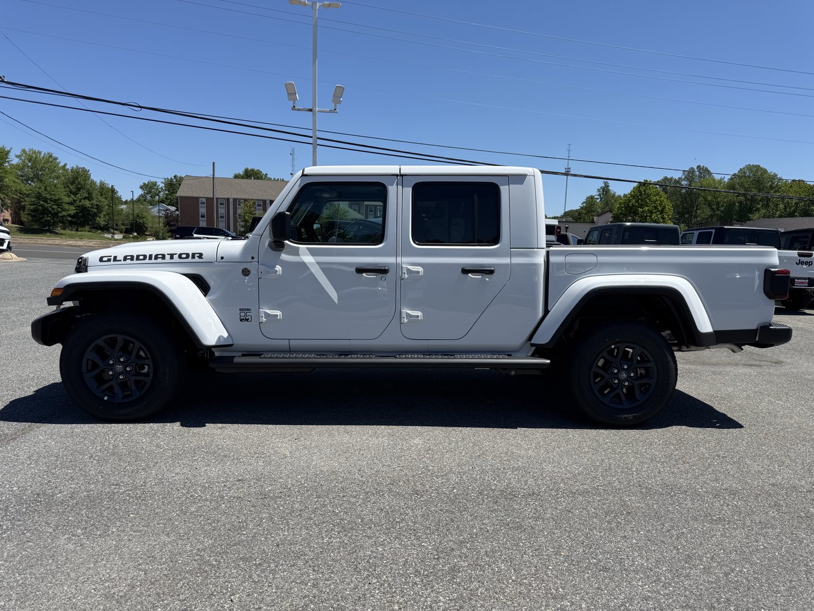 New 2026 Jeep Gladiator Sport AWD/4WD image 6