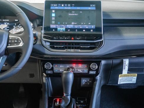 New 2025 Jeep Compass Limited w/ Sun & Sound Group image 20