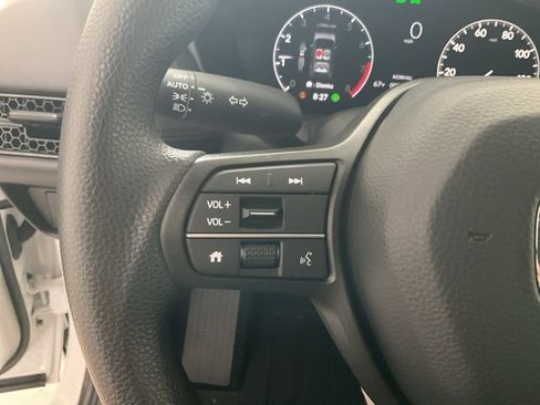 New 2026 Honda HR-V LX image 9