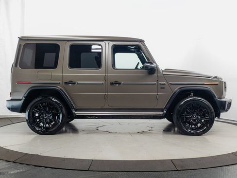 Used 2025 Mercedes-Benz G 580 w/ EQ Technology image 34
