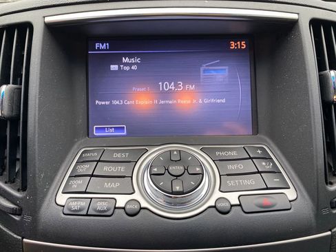 Used 2015 INFINITI Q40 w/ Navigation Package image 16