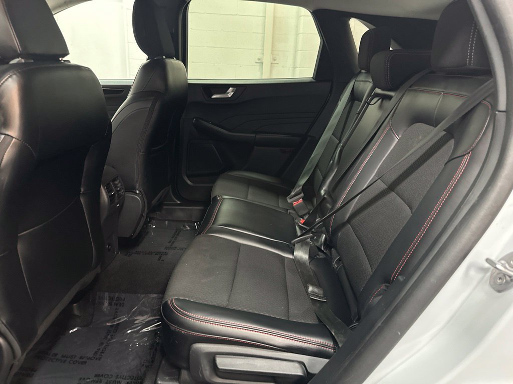 Used 2025 Ford Escape ST-Line Select AWD/4WD image 22