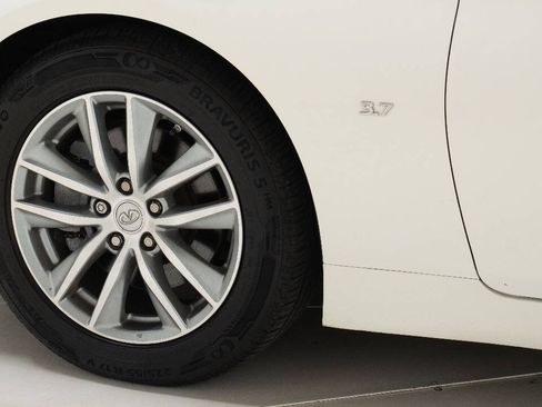 Used 2014 INFINITI Q50 Premium w/ All Weather Package RWD image 78