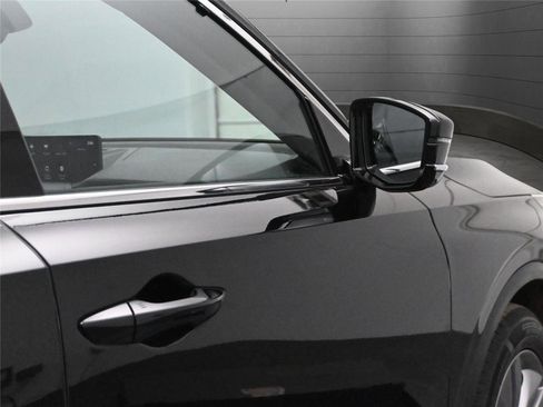 Certified 2023 Acura MDX SH-AWD image 12