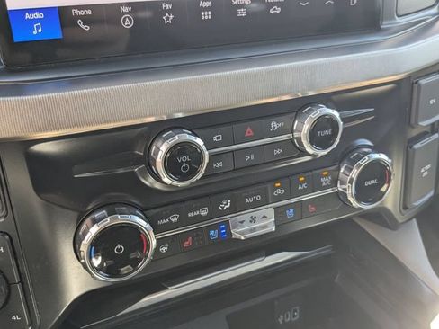 Used 2026 Ford F250 Platinum w/ Platinum Plus Package AWD/4WD image 15