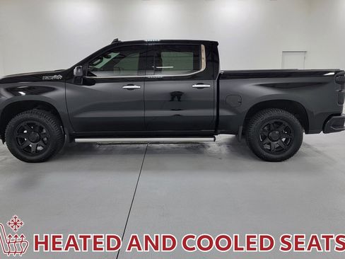 Used 2019 Chevrolet Silverado 1500 High Country w/ Technology Package image 5