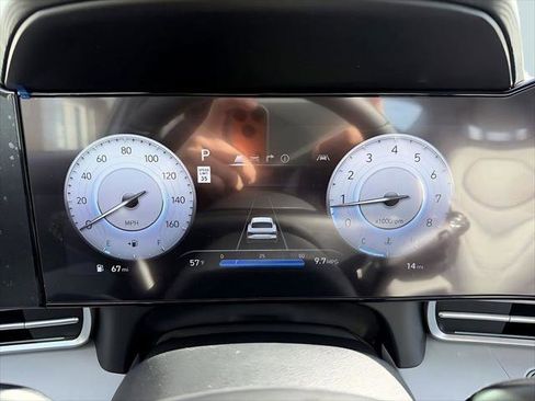 New 2026 Hyundai Elantra Limited FWD image 19