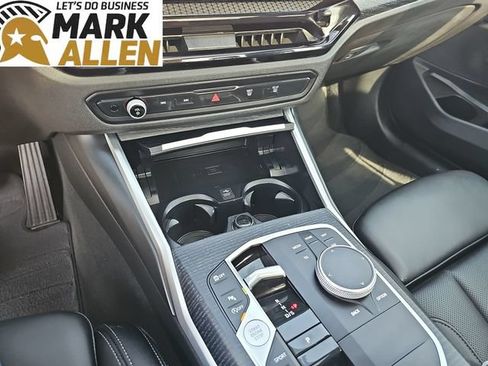 Used 2025 BMW 330i Sedan w/ Convenience Package RWD image 17