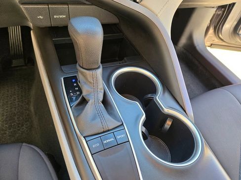 Used 2023 Toyota Camry LE FWD image 28
