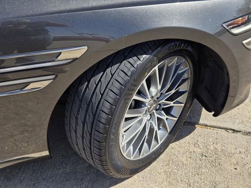 Used 2023 Genesis G80 2.5T image 6