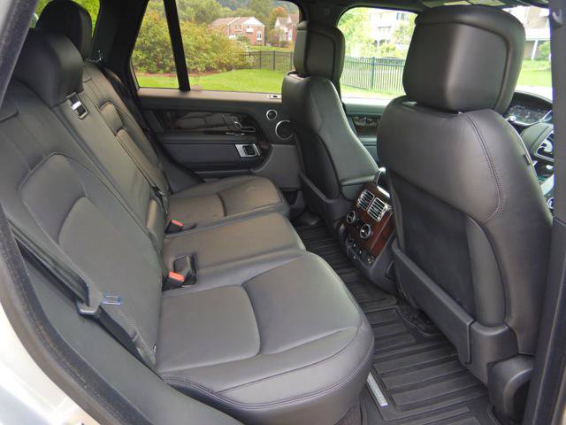 Used 2019 Land Rover Range Rover HSE AWD/4WD image 18