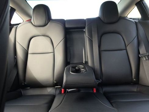 Used 2022 Tesla Model 3 Long Range AWD/4WD image 13