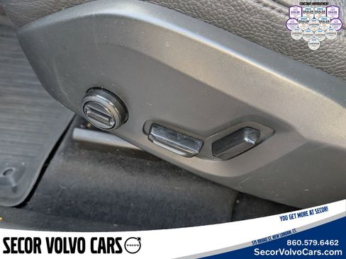 Certified 2023 Volvo XC60 B5 Plus image 10