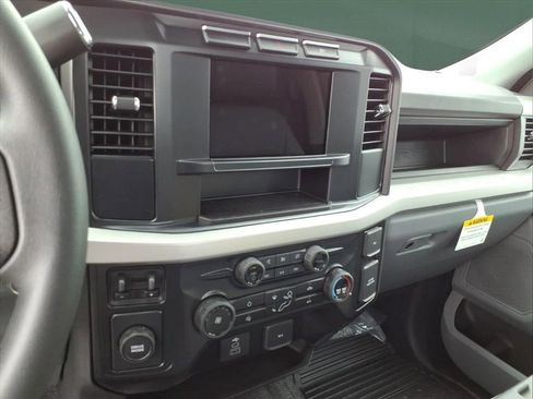 New 2024 Ford F350 XL w/ XL Chrome Package RWD image 15