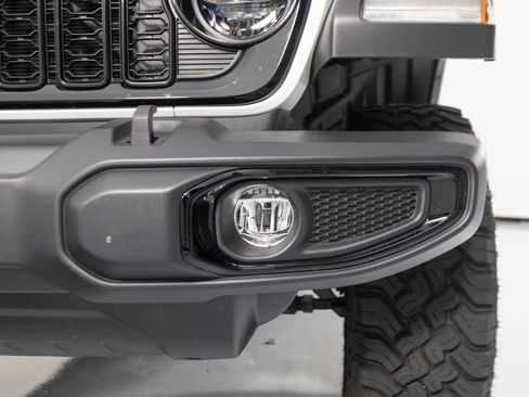 Used 2024 Jeep Wrangler S AWD/4WD image 40