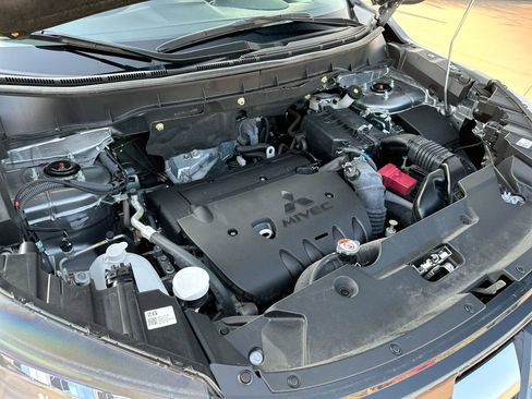 Used 2024 Mitsubishi Outlander Sport SE image 24