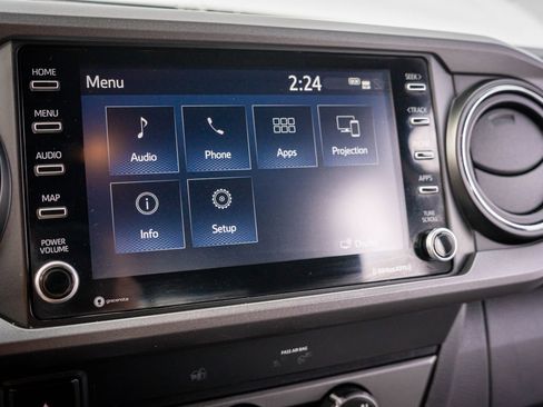 Used 2020 Toyota Tacoma TRD Off-Road image 23