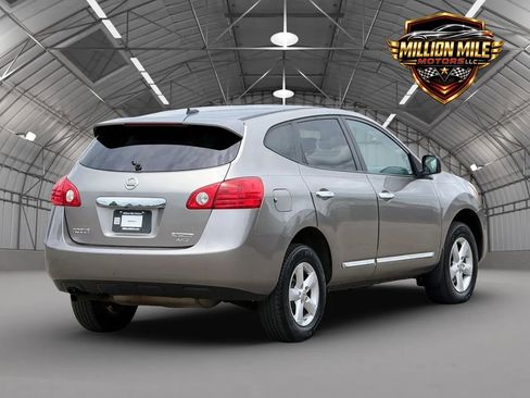 Used 2012 Nissan Rogue S w/ Special Edition Pkg AWD/4WD image 9