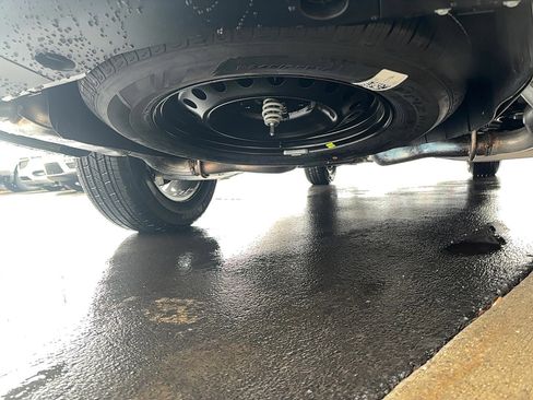 New 2025 Jeep Grand Cherokee L Altitude image 18