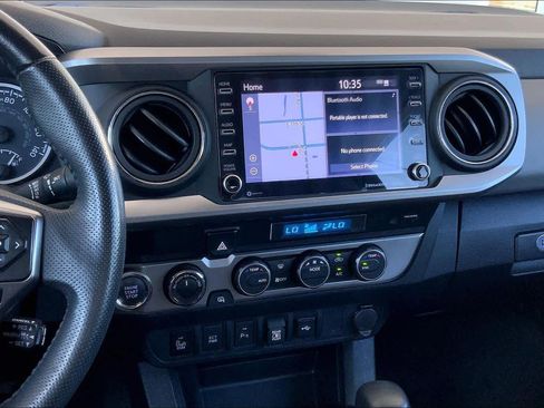 Used 2023 Toyota Tacoma SR5 AWD/4WD image 7